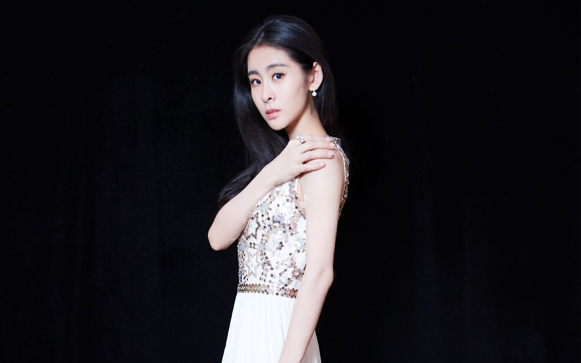 -“青少年足球科技创新成果展，开启未来足球新篇章”，青少年足球改革