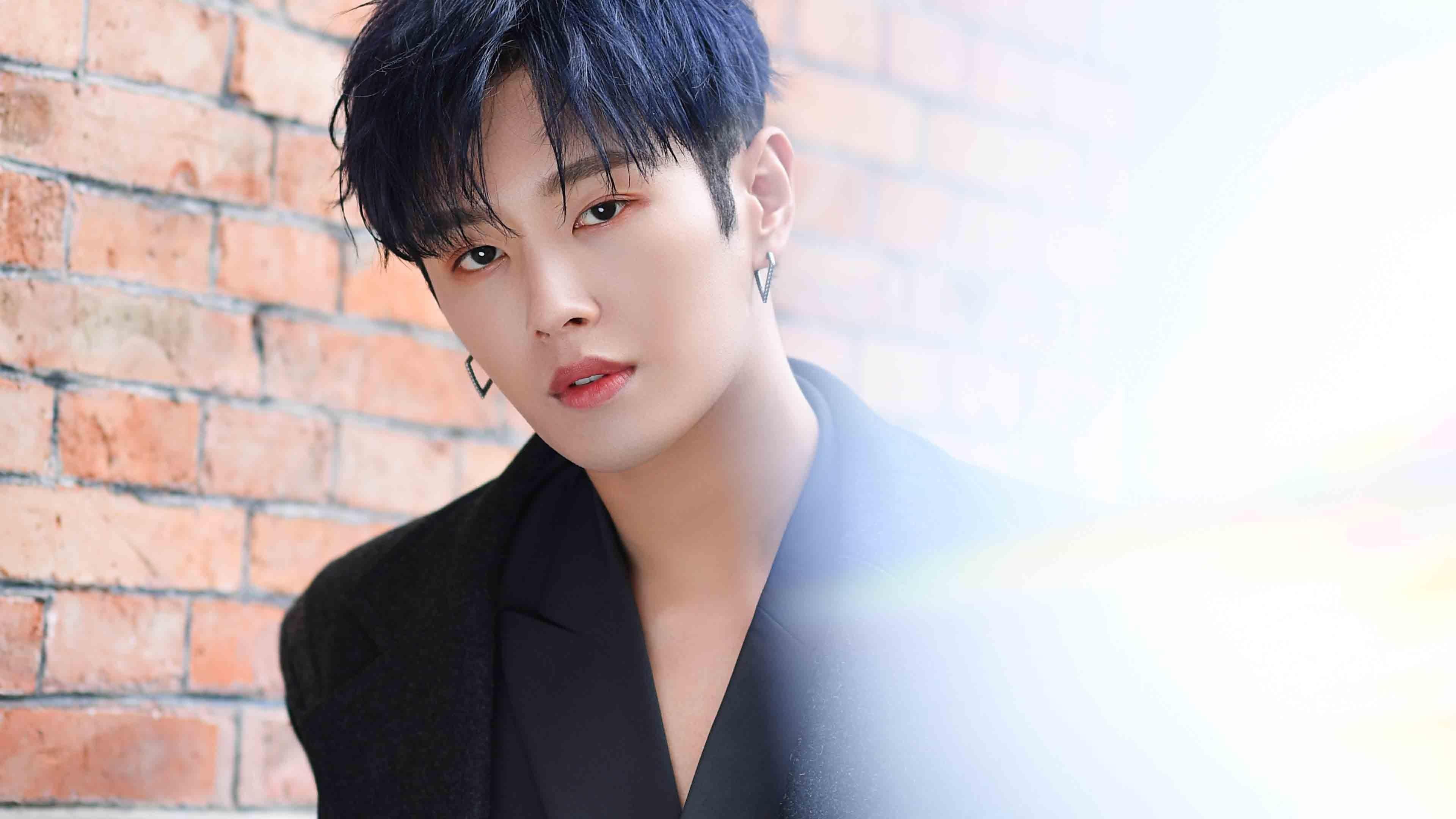 -《女性玩家崭露头角：电竞舞台越发多元化》，女性玩家的头像