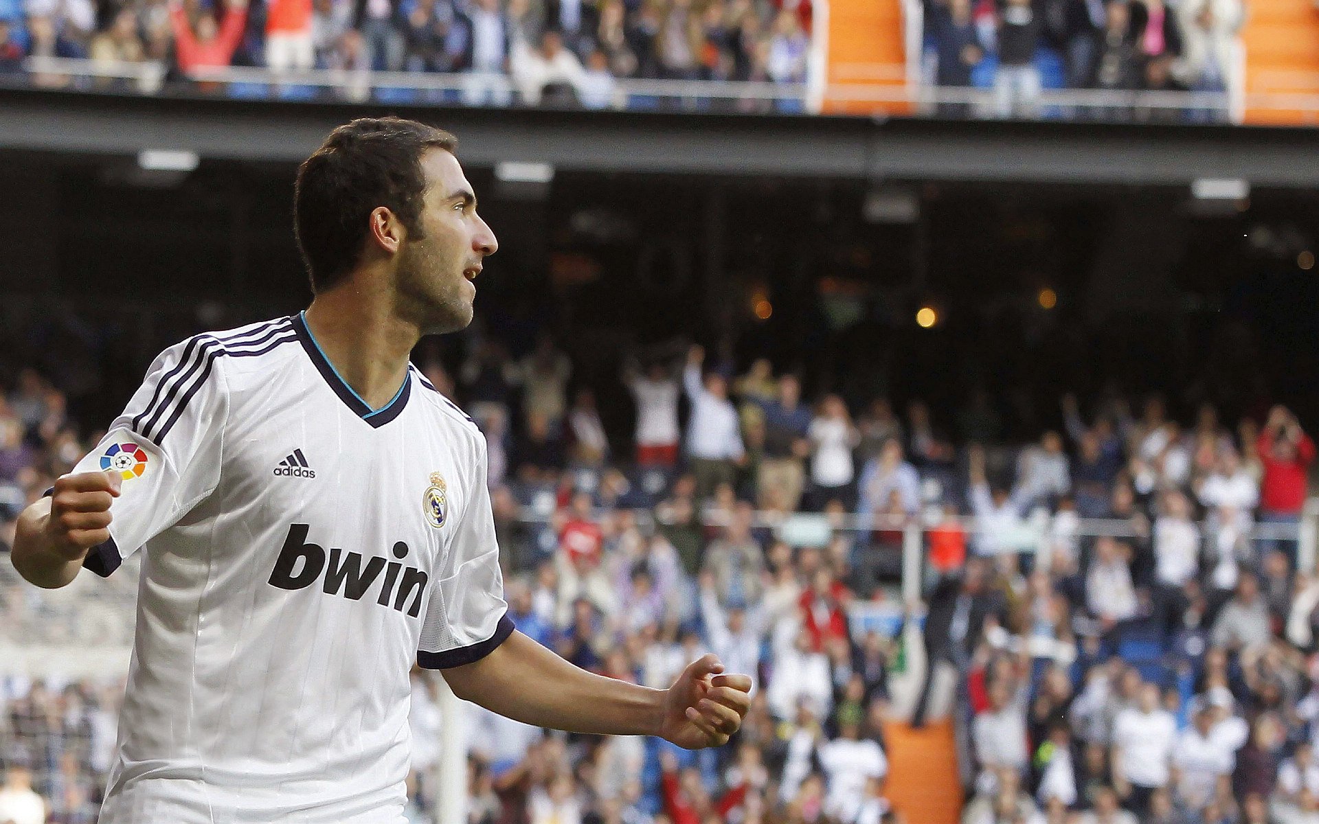 巴西骑手佩德罗·维尼斯在巴黎奥运会障碍赛中获得第九名,创造个人最佳成绩。