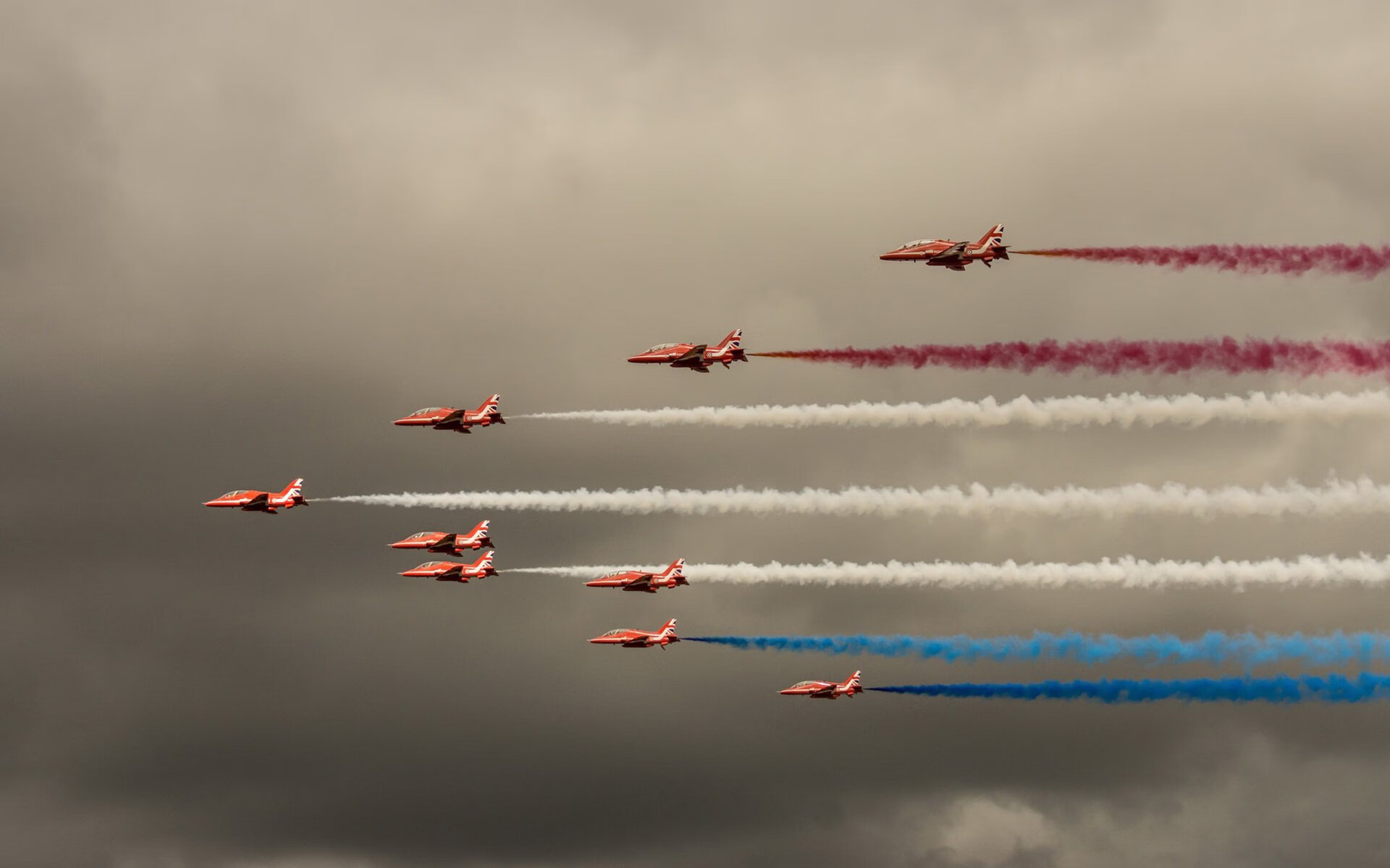 CBA联盟鼓励年轻球员参与高水平比赛，cba球员要求