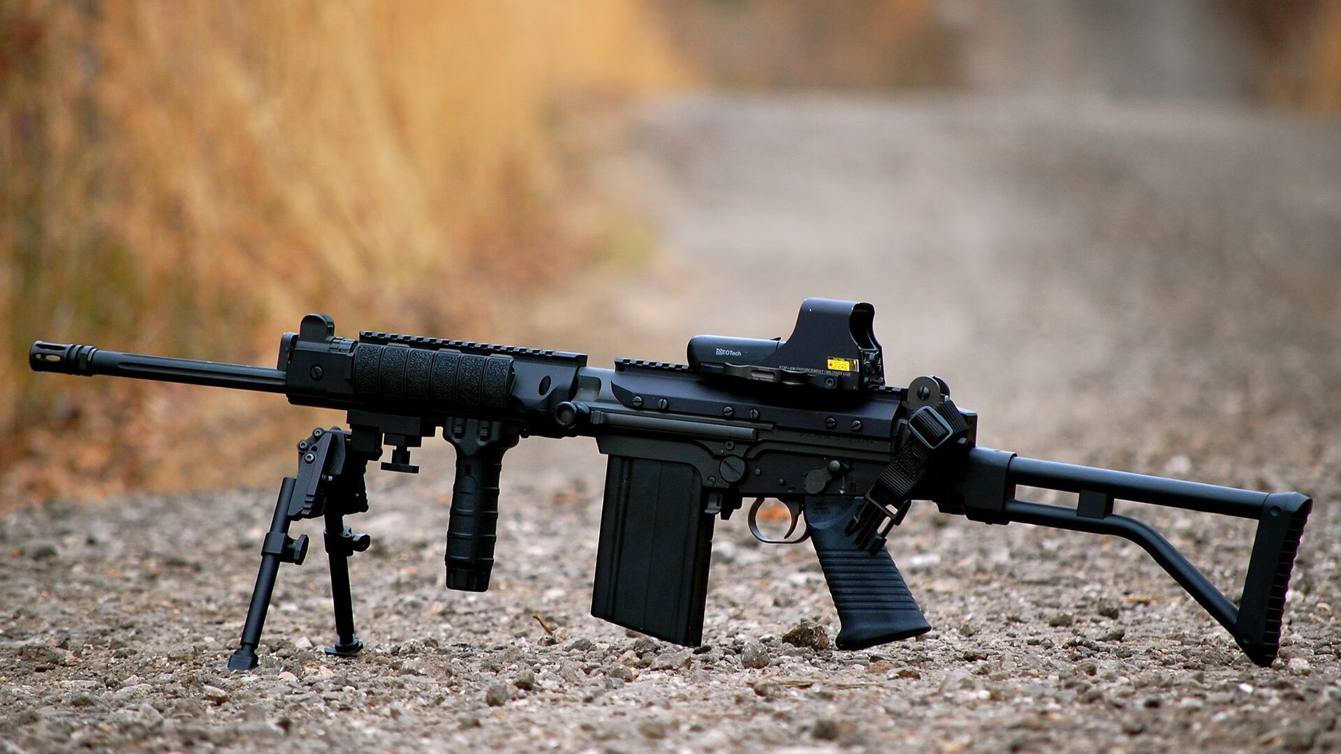 中国足球鼓励高水平退役球员进入青训体系传承经验,退役足球运动员现状